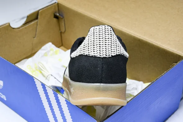 Adidas Gazelle Indoor Core Black Wonder White JI2755  