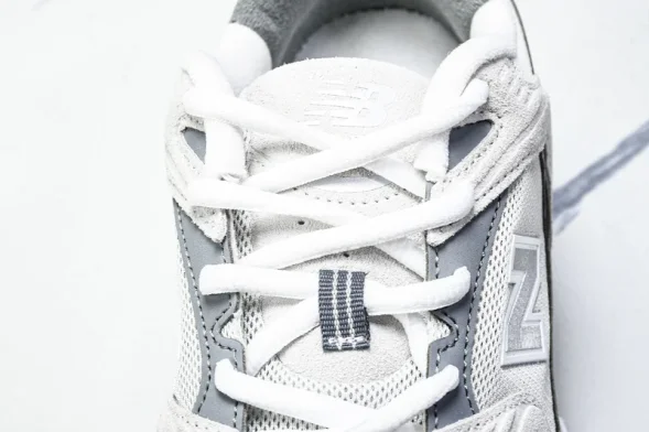 New Balance 530 MR530CB 