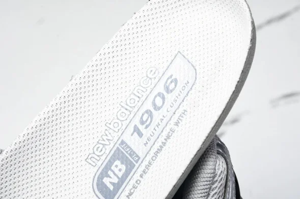 New Balance 1906 U1906AAF  