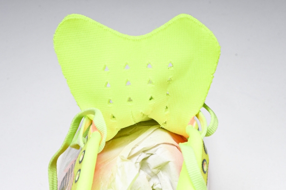 New Balance FuelCell Rebel V4 MRCELLA4 