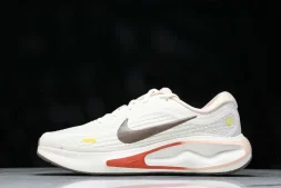 Nike Journey Run IB4663-121