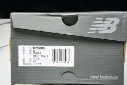 New Balance 2002R M2002REL