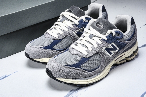 New Balance 2002R M2002REL 
