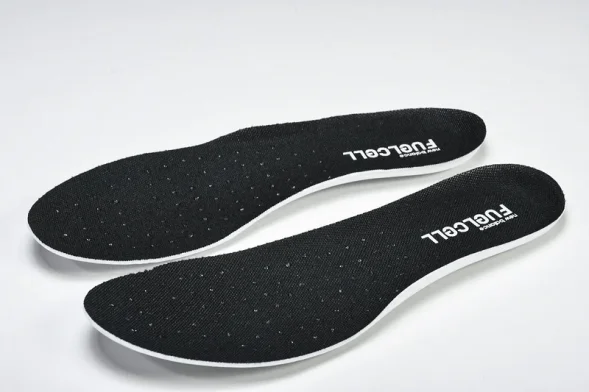 New Balance FuelCell Rebel V4 MRCELK4  