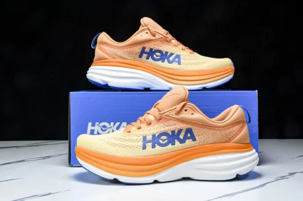 HOKA Bondi 8 1123202 IMON 