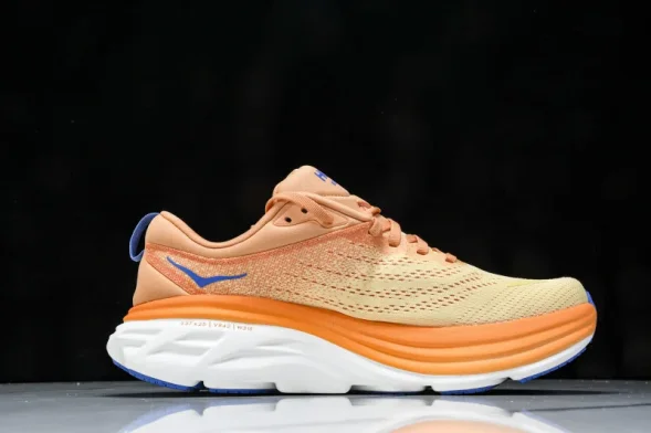 HOKA Bondi 8 1123202 IMON 