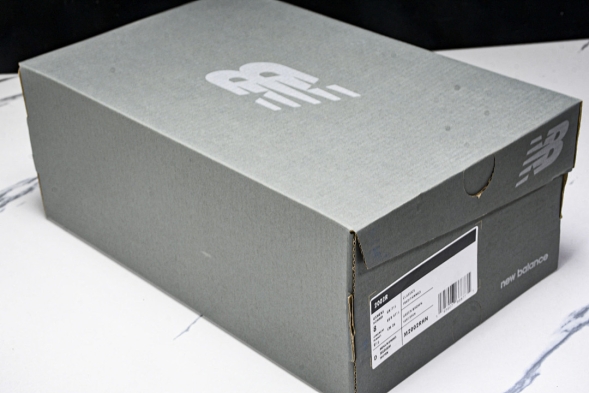 New Balance 2002R M2002RHN 