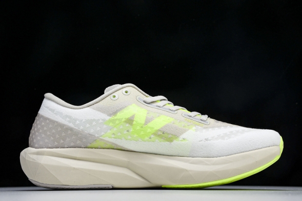 New Balance FuelCell Rebel V4 MFCXLUM 