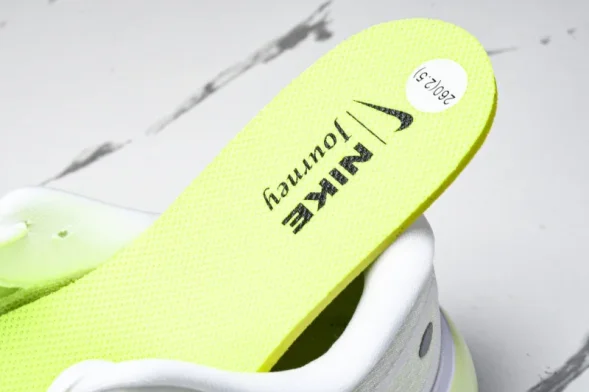 Nike Journey Run FN0228-700 