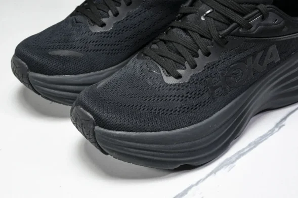 HOKA Bondi 8 1123202 BBLC 