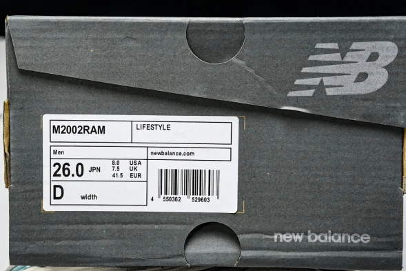 New Balance 2002R M2002RAM 