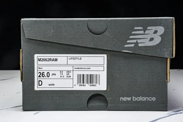 New Balance 2002R M2002RAM 