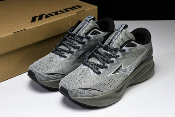 Mizuno Astro Plus D1GH240102 