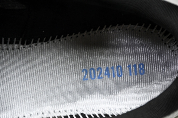 Mizuno Astro Plus D1GH240102 