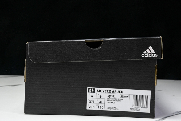Adidas Adizero Aruku 