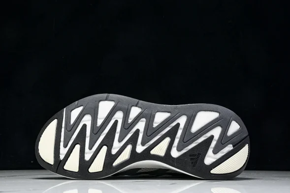 Adidas Adizero Aruku 