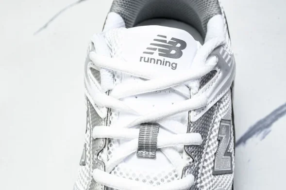 New Balance 530 MR530AD 