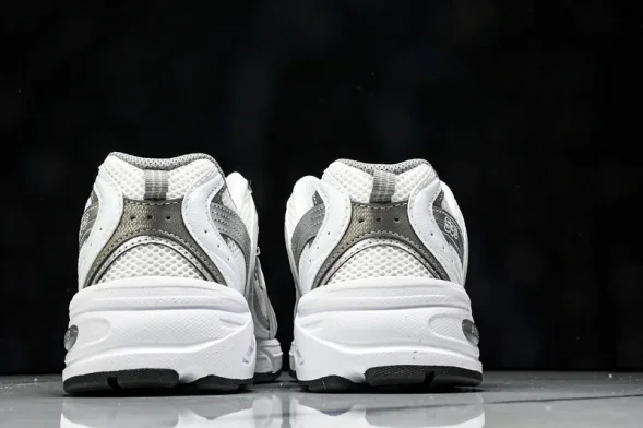 New Balance 530 MR530AD 