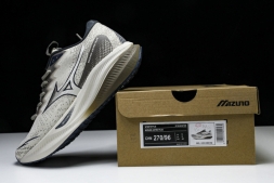 Mizuno Astro Plus D1GH240109
