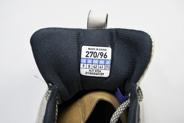 Mizuno Astro Plus D1GH240109 