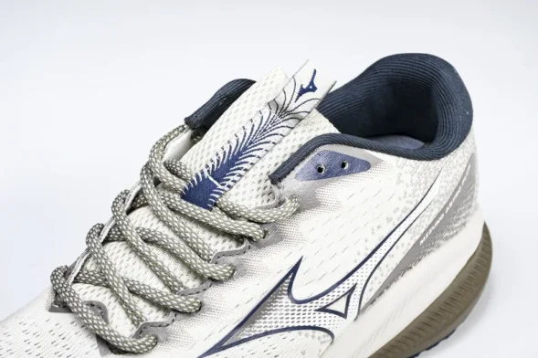 Mizuno Astro Plus D1GH240109 