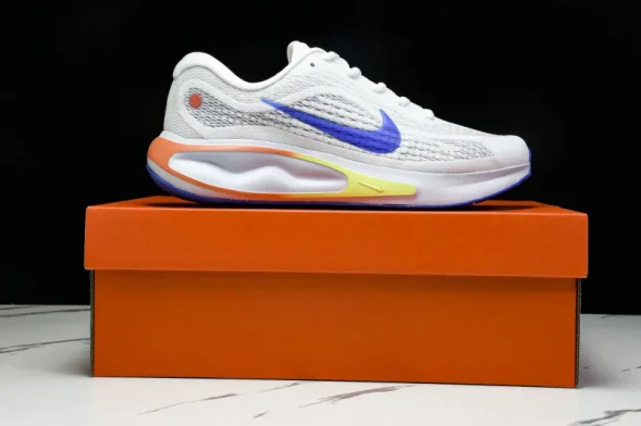Nike Journey Run HJ9290-085 