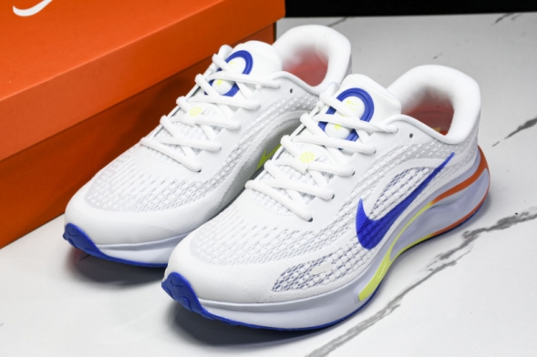 Nike Journey Run HJ9290-085 
