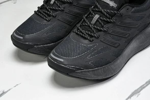 Adidas Adizero Aruku 
