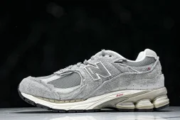 New Balance 2002R M2002RDM