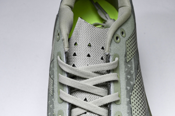 New Balance FuelCell Rebel V4 MFCXLF4 