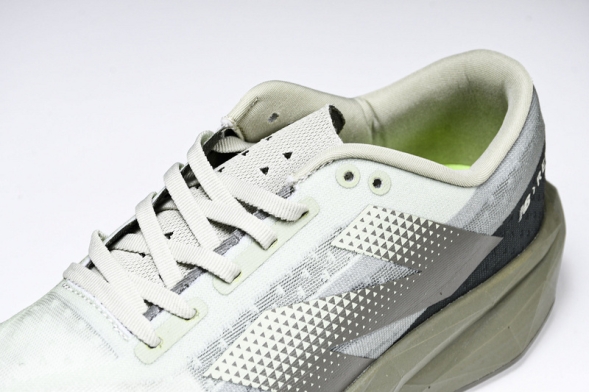 New Balance FuelCell Rebel V4 MFCXLF4 