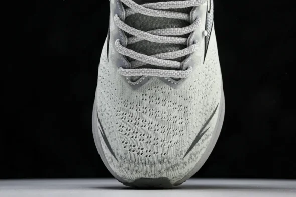 Mizuno Astro Plus D1GH240111 