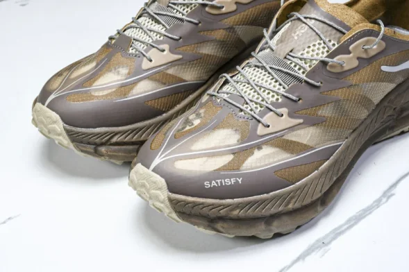 Hoka Satisfy Running Mafate Trail 1157050 RBBR 
