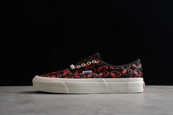 Vans X MOONEYES Authentic 44 DX VN0A5KX4AVO 