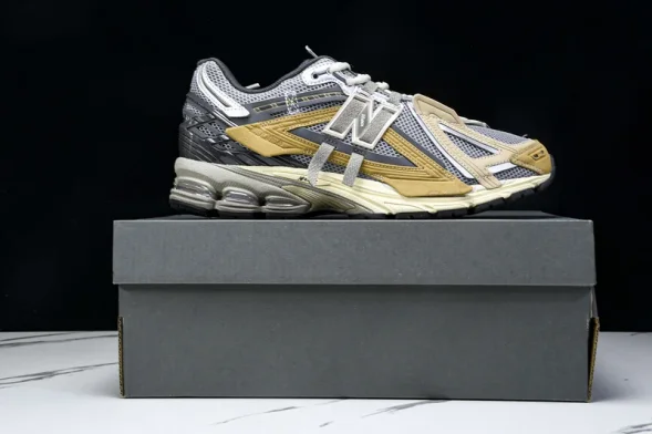 New Balance 1906 U1906AA 