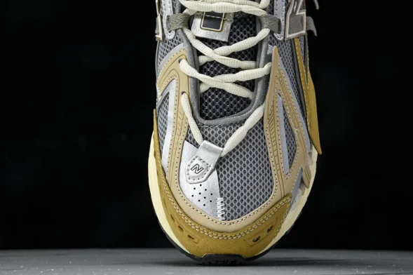New Balance 1906 U1906AA 