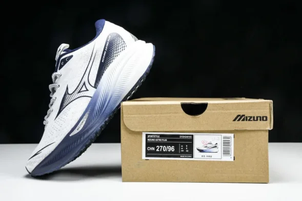 Mizuno Astro Plus D1GH240103 