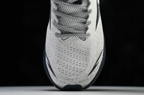 Mizuno Astro Plus D1GH240103 