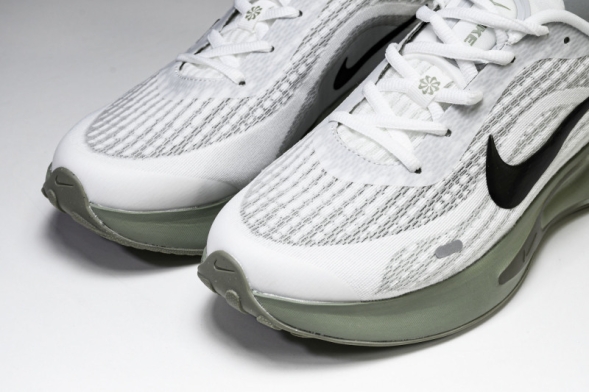 Nike Journey Run FN0228-102 