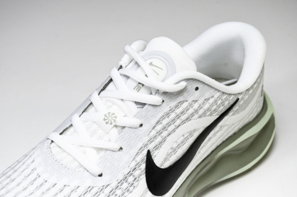 Nike Journey Run FN0228-102 