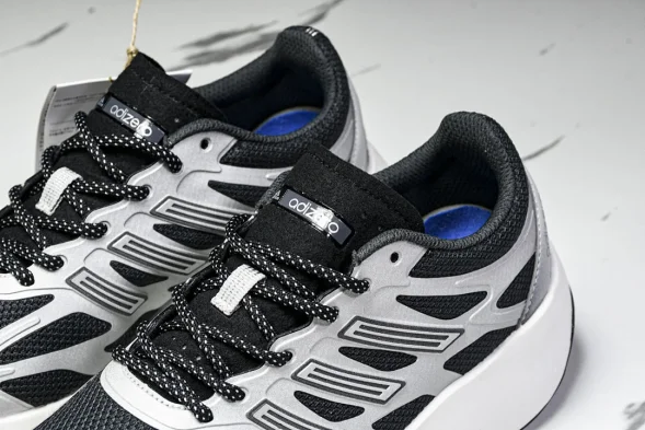 Adidas Adizero Aruku 
