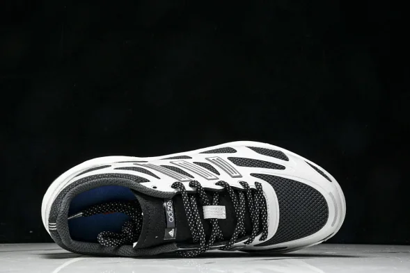 Adidas Adizero Aruku 