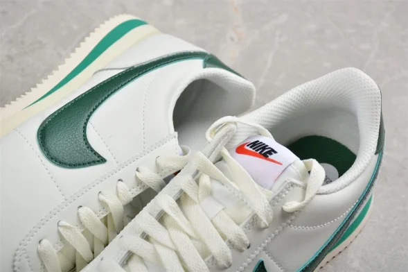 Nike Cortez Classic Leather DN1791-101 