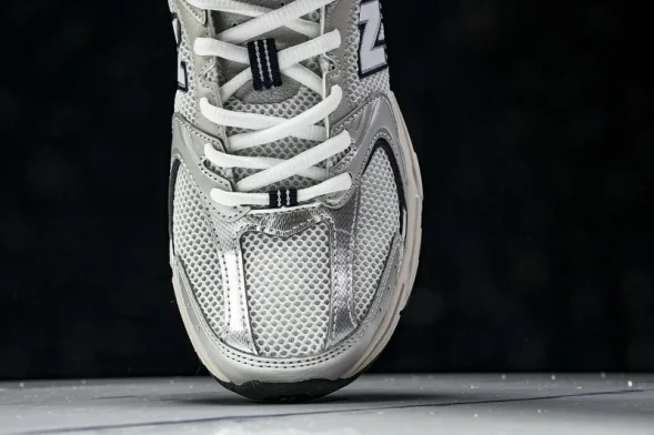 New Balance 530 MR530KA 