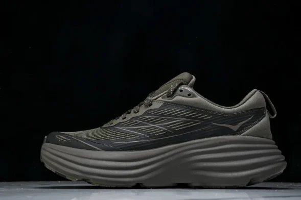 HOKA Bondi 8 1155391 UBR 