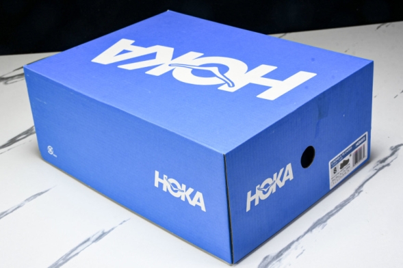 HOKA Bondi 8 1155391 UBR 