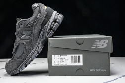 New Balance 2002R M2002RDB