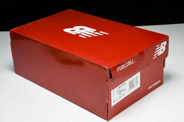 New Balance FuelCell Rebel V4 MFCPZST 