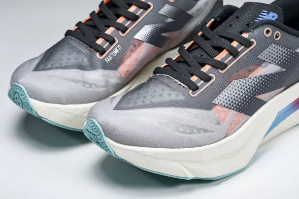New Balance FuelCell Rebel V4 MFCPZSK 