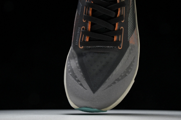 New Balance FuelCell Rebel V4 MFCPZSK 